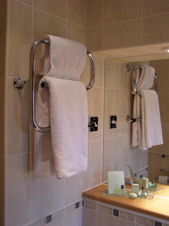 Hunters Lodge Hotel Crewe Habitación foto